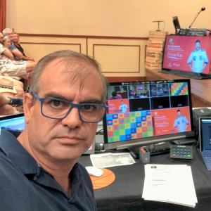 Antonio en Puy de fou con Toni Aguilar